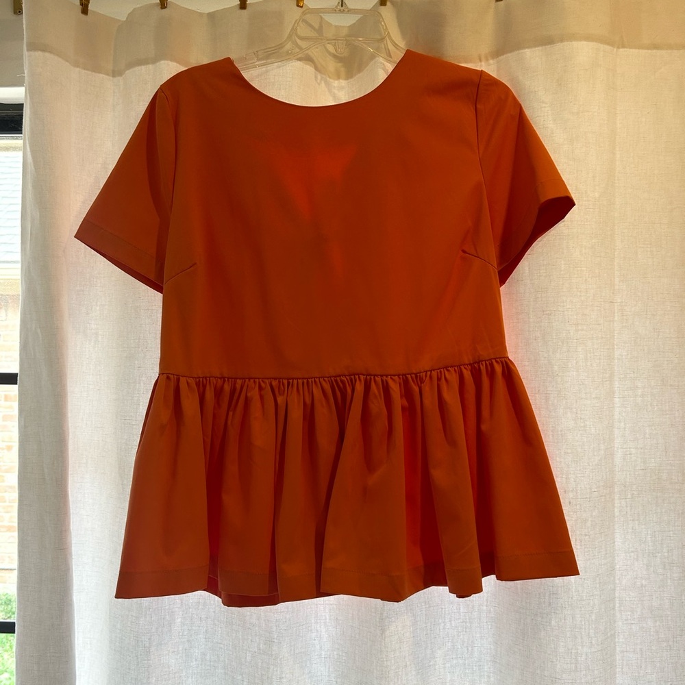 Tuckernuck bow-back top! Super cute and bright for summer or football games!
